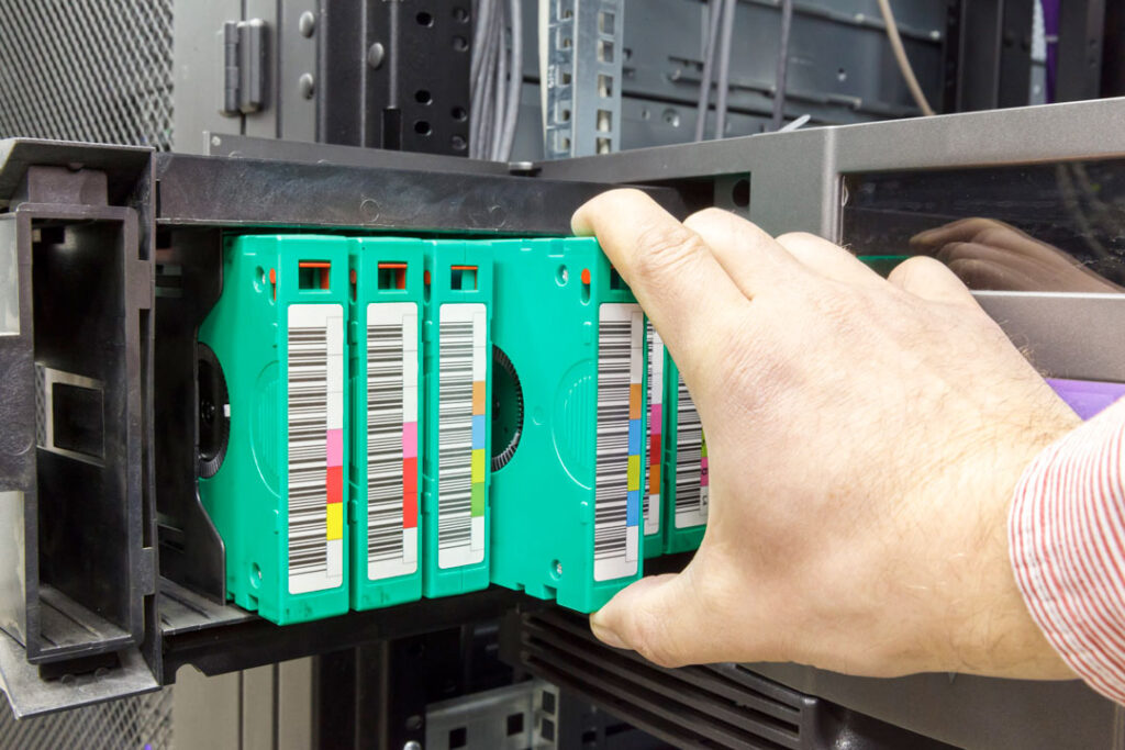 tape backup storage usos